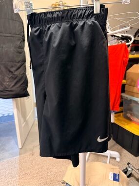 Nike Black Men’s Athletic Shorts with Swoosh